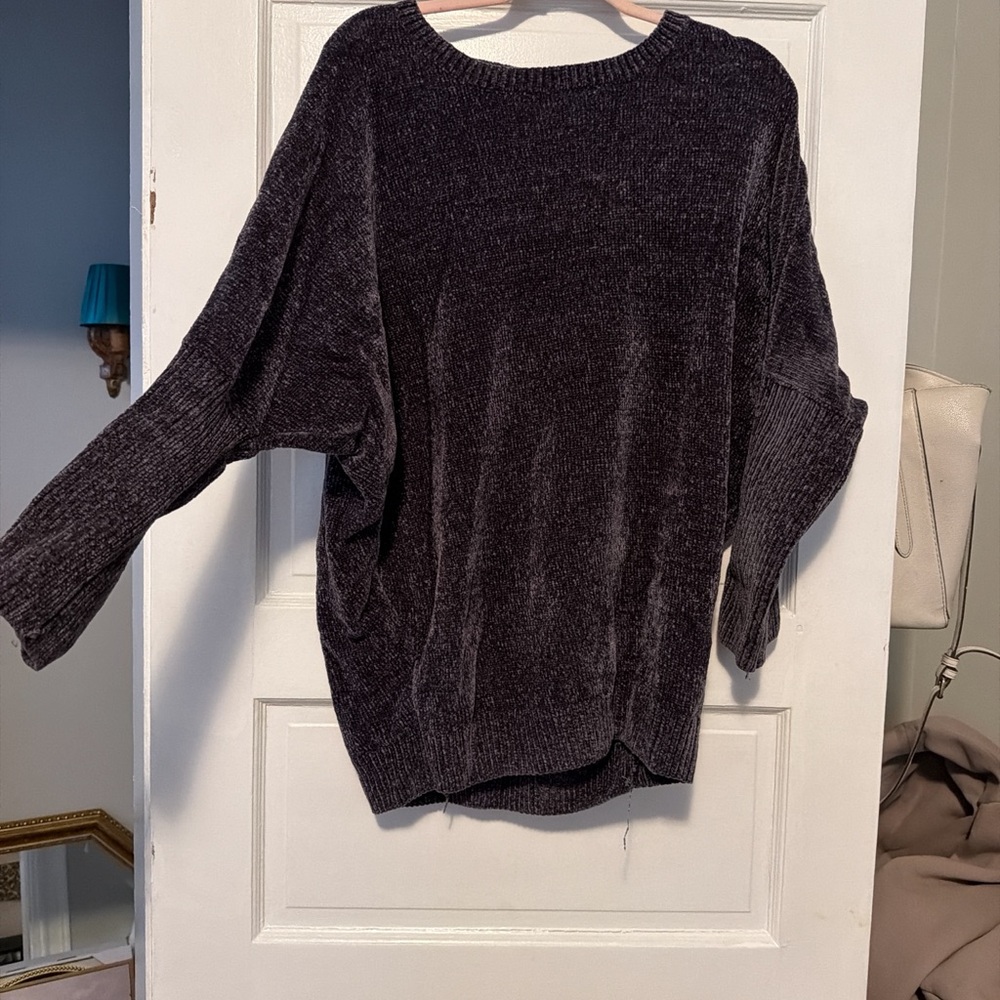 Coco + Carmen Charcoal Crew Neck Sweater